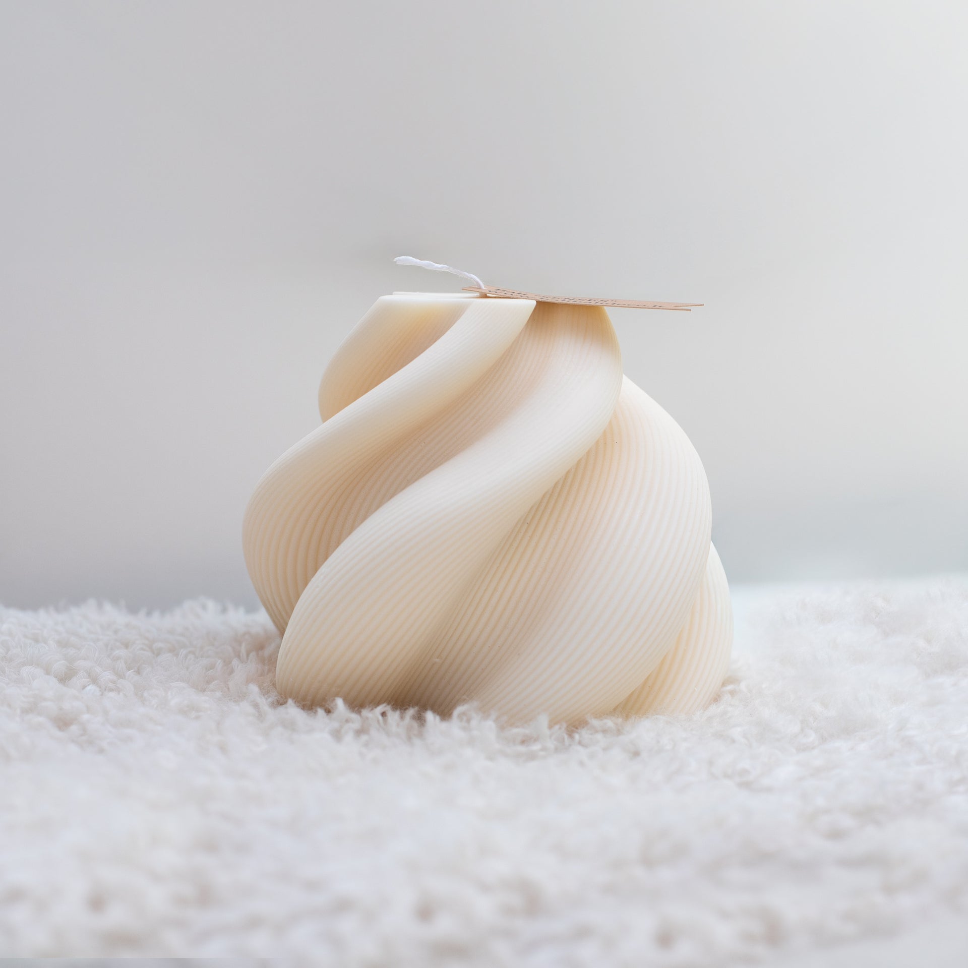 Ceramic Vase “Aura”